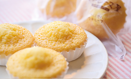 マドレーヌ屋 ラウンドテーブル