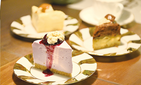 Café & Gallery Miro (ミロ)